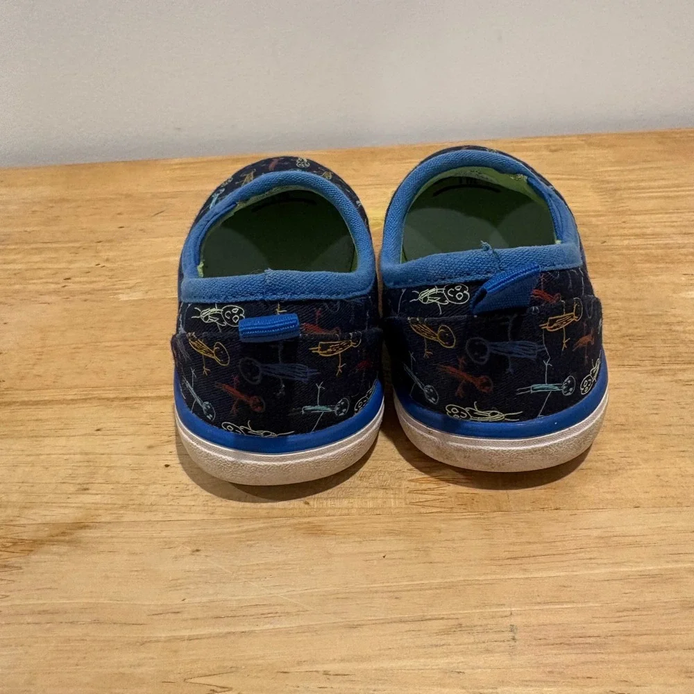 Livie & Luca Stick Figure Canvas Slip On Sneakers Kids Navy Blue‎ size 8 Toddler
